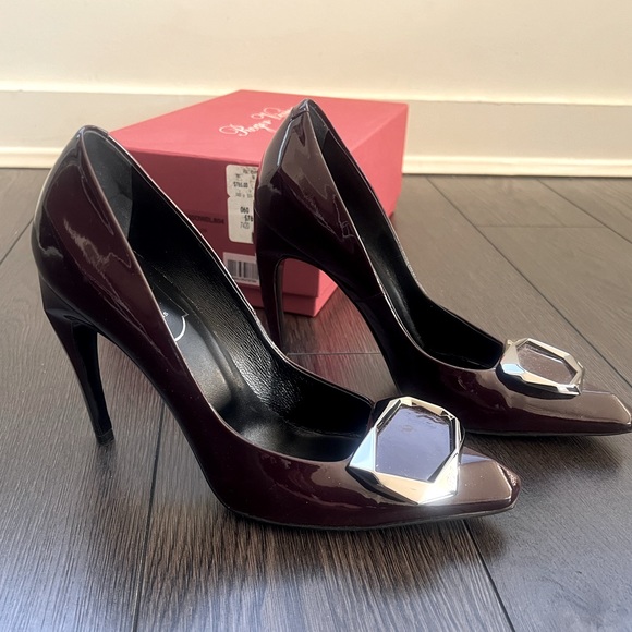 Roger Vivier Burgundy pumps - Picture 5 of 8